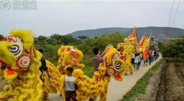 12条龙舟，6堂狮子，1500名杨氏宗亲参加清明祭祖盛典