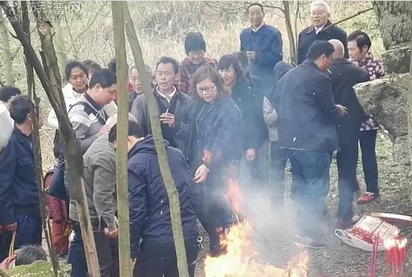 四川谢氏宗亲相聚广邑业共同祭拜始祖