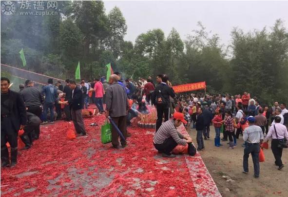 广东何氏宗亲高要祭拜 桃溪何珃始祖